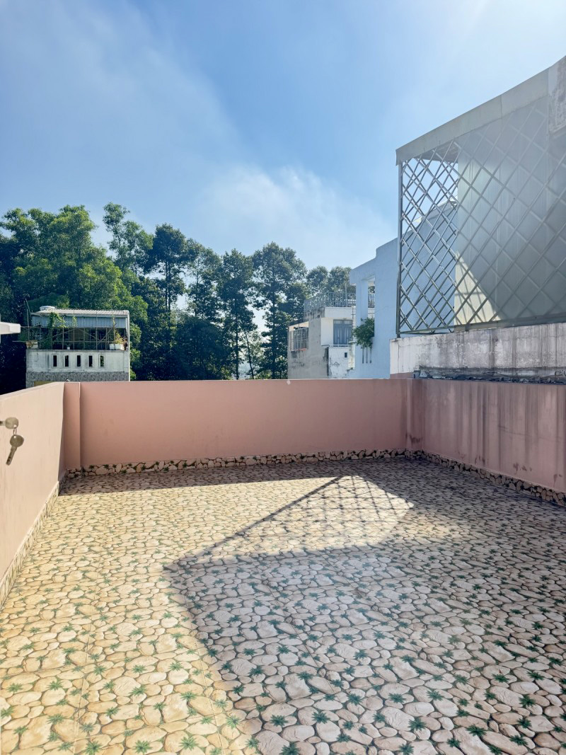 Nhà 1 trệt 3 lầu gần chợ Tăng Nhơn Phú B – 58m² vuông vức – HXH – giá tốt 6.5 tỷ - Ảnh 2
